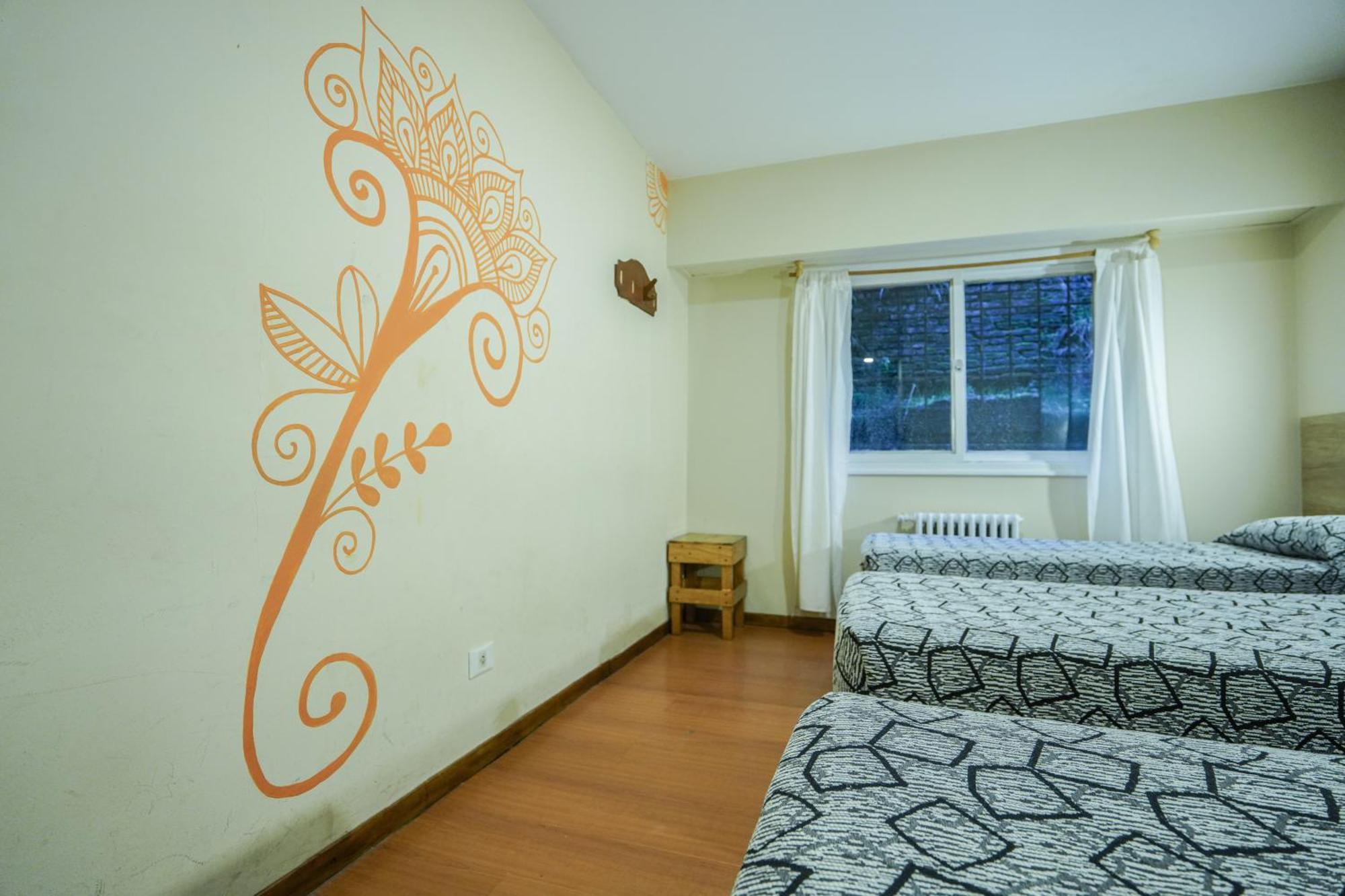 Tangoinn Hostel Downtown San Carlos de Bariloche Bilik gambar